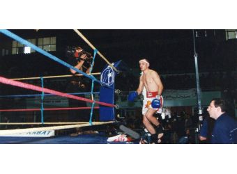 Как боксировать с плохим зрением, пережить разрыв селезенки и рубиться... Как боксировать с плохим зрением, пережить разрыв селезенки и рубиться...