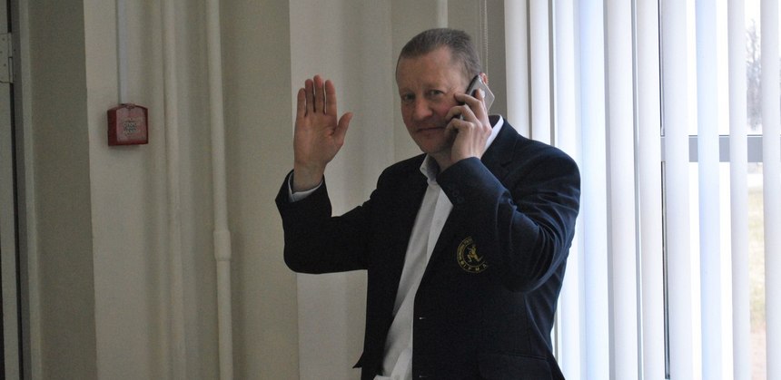 Анатолий Кемен: «Чтоб получить международную судейскую категорию сдавали в Таиланде физуху: бег, отжимания, бой